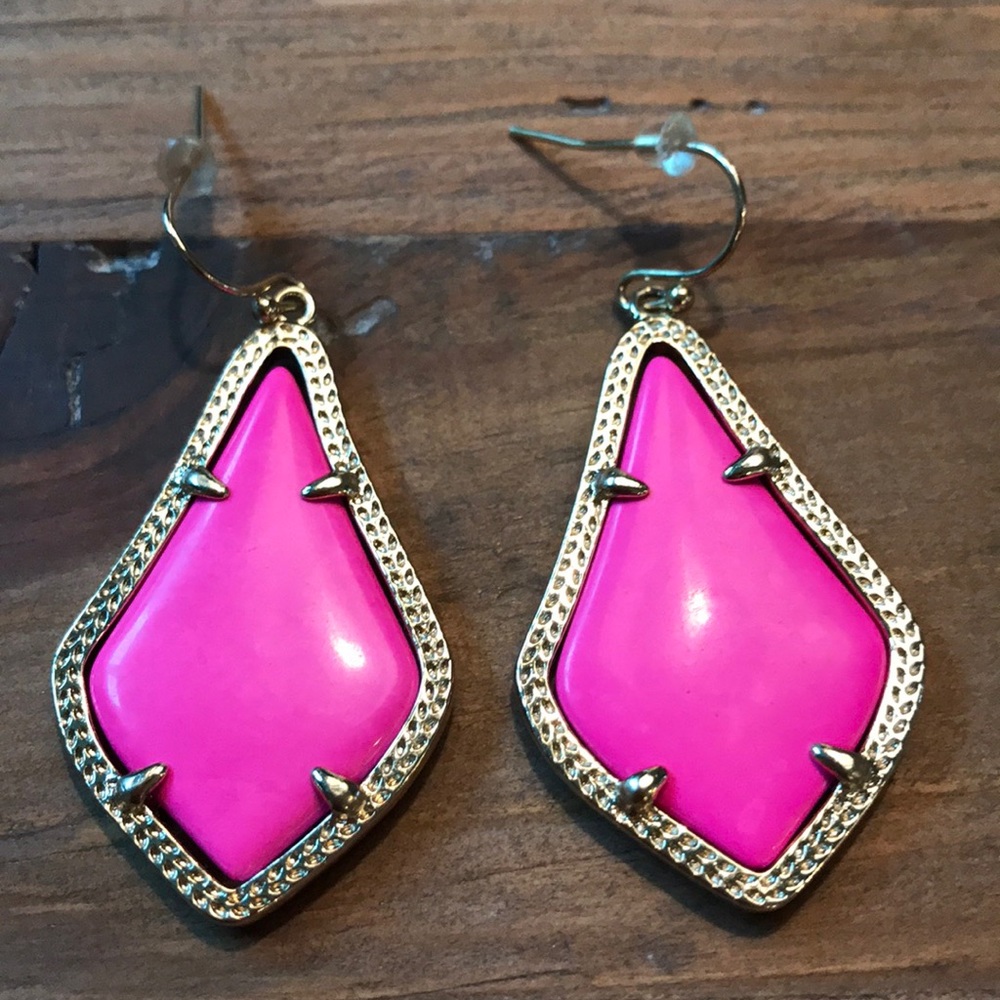 Kendra Scott Magenta Alex